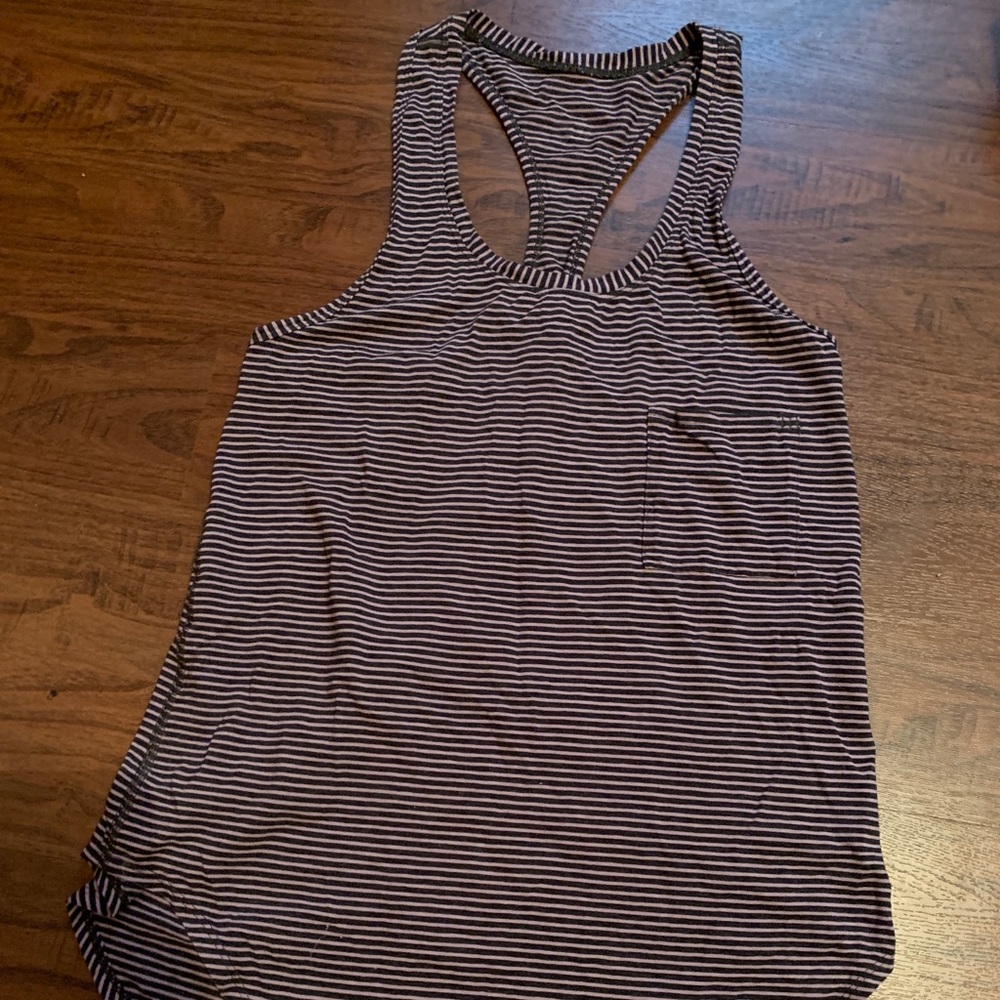 Striped Lululemon Tanktop